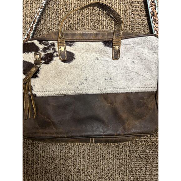 Myra Bag Messenger Bag Womens Brown Leather Animal Print Cowhide Western Style - Picture 2 of 7